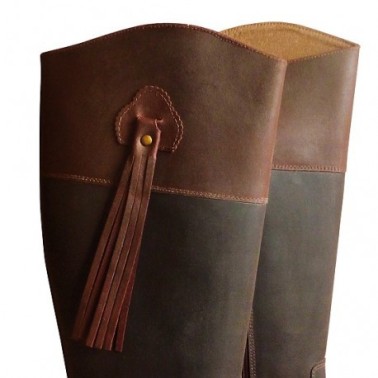 Special Spanish leather riding boots with zip